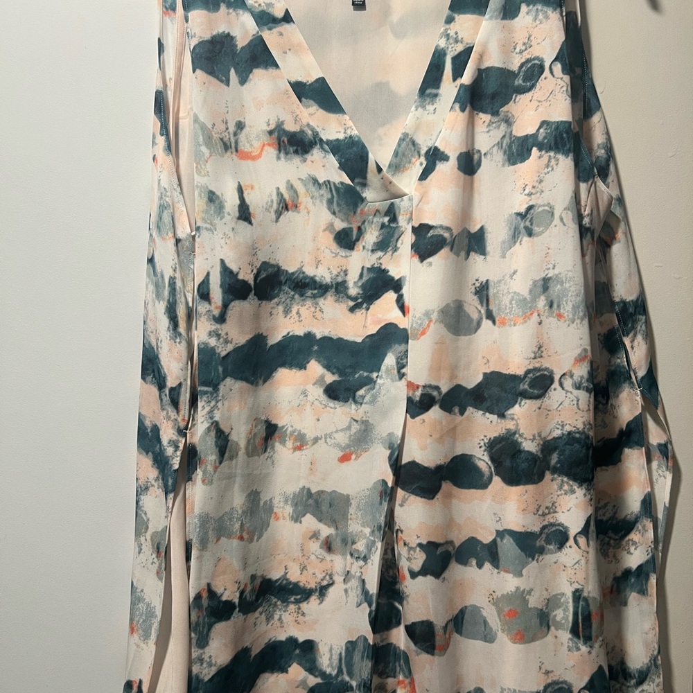 Cabi Abstract Print Blouse